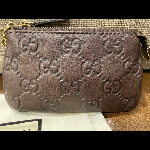 Gucci Brown Leather Key Case - Picture 3 of 8
